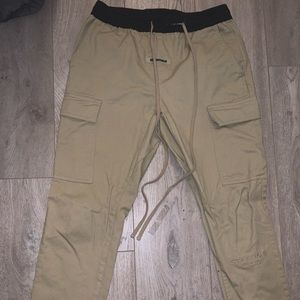 Fear of God Essentials Drawstring Trousers. Cargo Pockets. Long Drawstrings